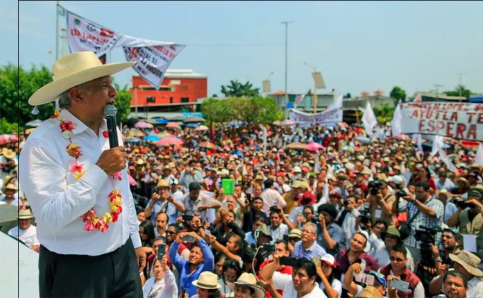 AMLO on the campaign trail.