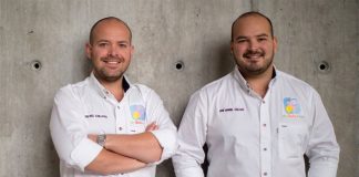 Rafael and José Manuel Collado, developers of medical records app.