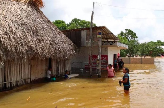 Flooding yesterday in Felipe Carrillo Puerto, Quintana Roo.