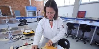 Pascoe with nopal juice-based plastic.