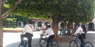 Private security guards on patrol in Salamanca.