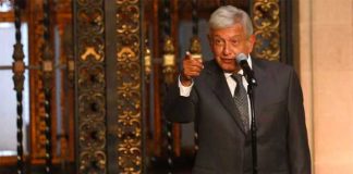 AMLO takes questions from reporters yesterday at the National Palace.