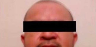 'El Pájaro,' La Paz plaza chief.