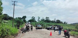 Scene of one of yesterday's attacks on police in Veracruz.