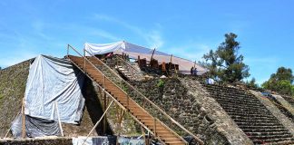 Archaeological work under way at the pyramid in Morelos.
