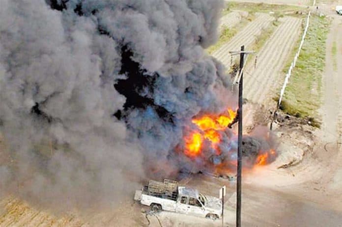 A fire at the site of a pipeline tap last year in Puebla.