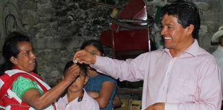 Naupan Mayor Negrete.