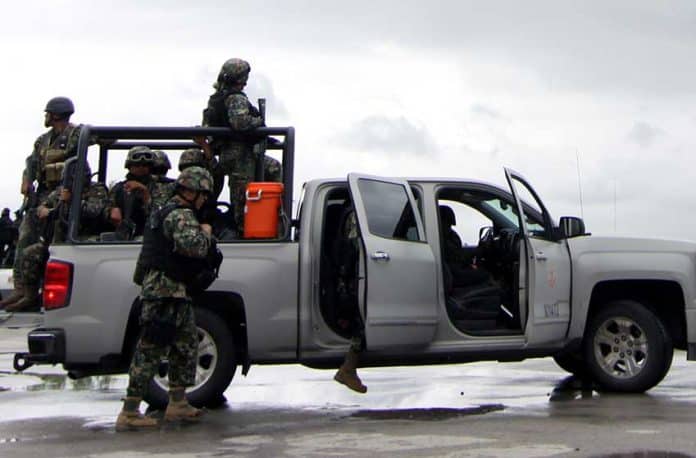 A navy patrol in Nuevo Laredo.