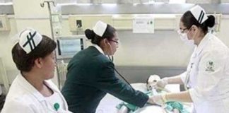 Nurses at work: Mexico needs 255,000 more.