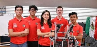 The Mexican robotics team: silver medal for excellence.