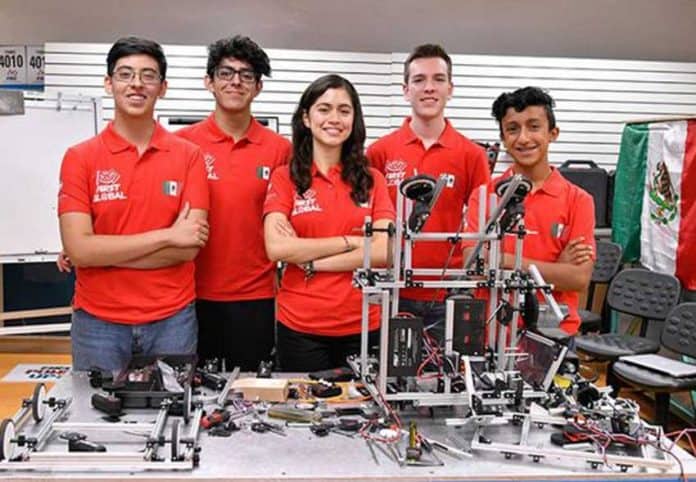 The Mexican robotics team: silver medal for excellence.