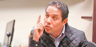 Velázquez: publicity stunt.