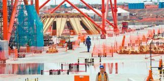 Construction proceeds at new airport.