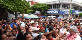 Feeling the AMLOve yesterday in Juchitán.