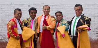 The Enanitos: famous midget bullfighters.