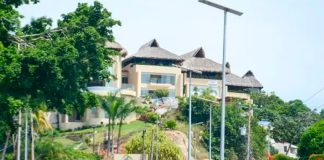 The attorney general's Acapulco mansion.