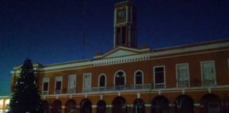 All is dark at the municipal offices after the electricity was cut off last April.