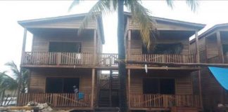 Construction that was halted on Isla Holbox.