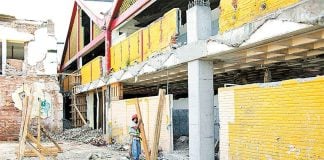 The market in Juchitán, Oaxaca, sustained severe earthquake damage last year.