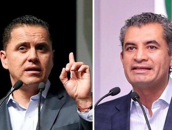 Sandoval, left, and Ochoa: barrio brawl?