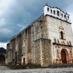 Santos Reyes church in Metztitlán, an example of a religious tourism destination in Hidalgo.