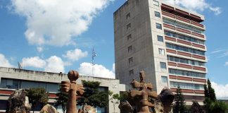 The Autonomous University of Morelos is close to bankruptcy.