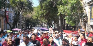 Culture Secretariat employees protest outside new government's transition headquarters.