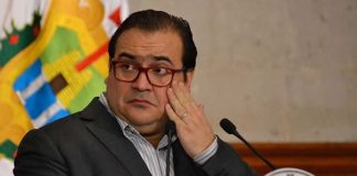 Ex-governor Javier Duarte is not the only one accused of embezzling public funds.