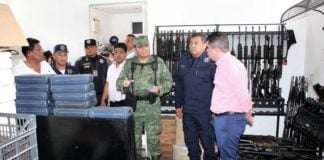 Counting guns in Acapulco: some are missing.