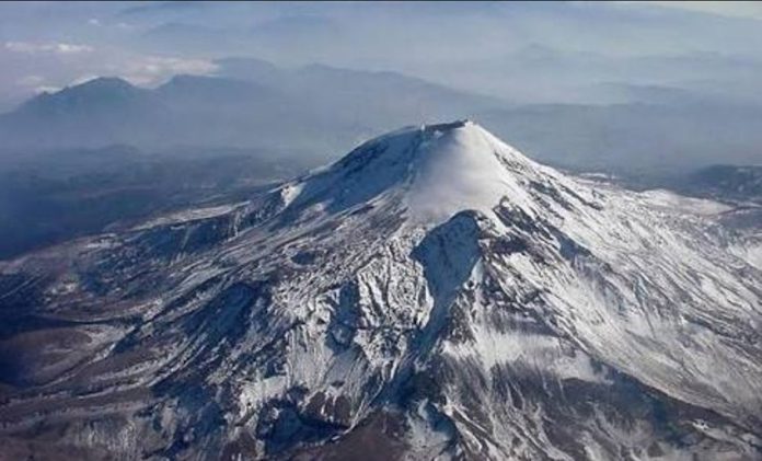 Pico de Orizaba claimed three climbers.