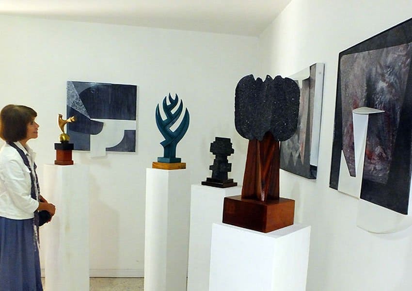 Sculptures by Colima-based Estanislao Contreras.