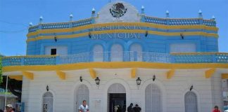Municipal offices in Acatzingo: the mayor is not in the building.