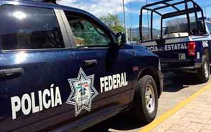 Federal and state police implicated in Chihuahua extortion case.