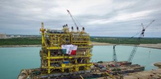 The new platform yesterday in Altamira, Tamaulipas.