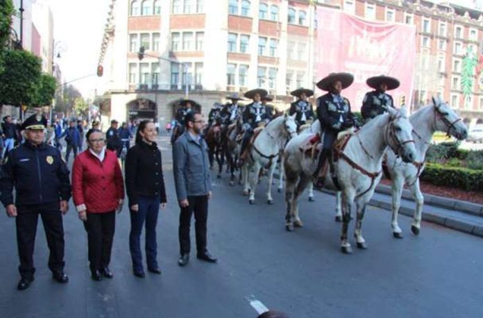 City officials welcome back the Charro Police.
