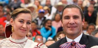 Barbosa took office after former governor Martha Érika Alonso and her husband, ex-governor of Puebla Rafael Moreno Valle Rosas, died in a helicopter crash.