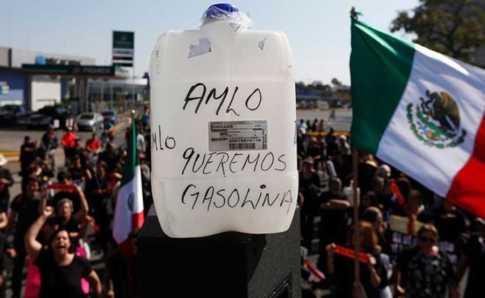 A message for AMLO: 'We want gasoline.'