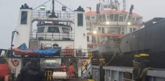 Two tankers are being held in Dos Bocas, Tabasco.