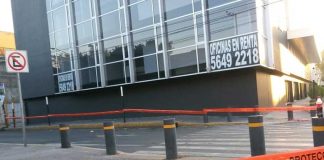 The building that dropped 70 centimeters.