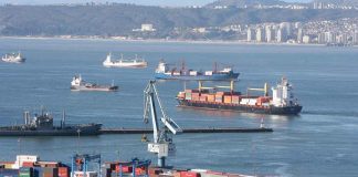 Veracruz is one of the ports were tankers are waiting to unload.