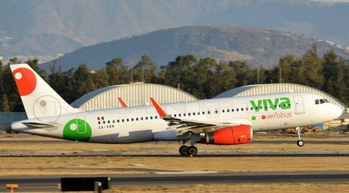 Eight Viva Aerobus planes were grounded.