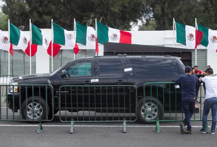 This armored Suburban, once ex-president Peña Nieto's ride, received a lot of attention at the weekend auction.