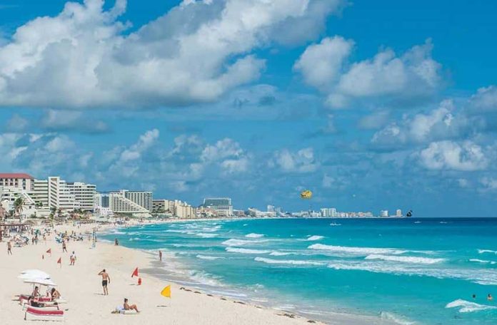 Cancún tourism numbers are seen as a barometer for the rest of Mexico.