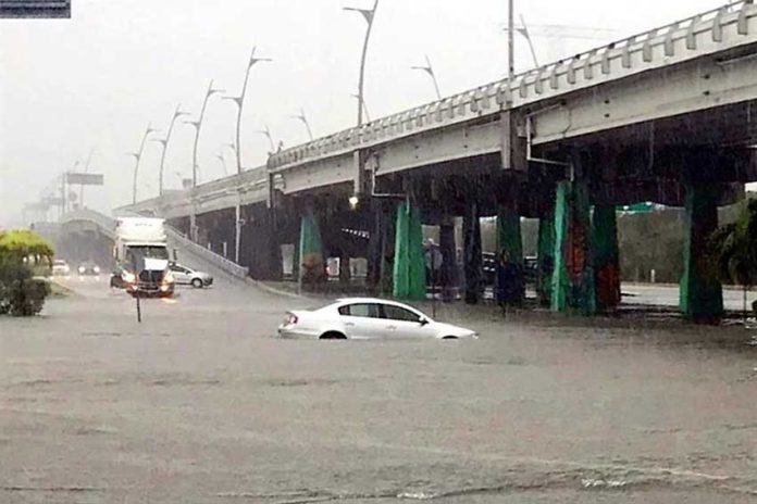 Flooding yesterday in Playa del Carmen.