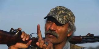 A gun-toting Mireles when he headed a self-defense force.