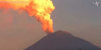 There has been greater activity at El Popo since Sunday morning.