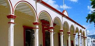 Ciudad del Maíz, where gangsters were hired as cops.