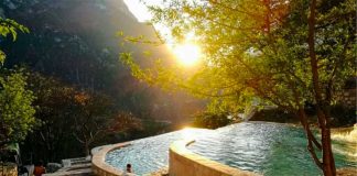 Hot spring at Grutas de Tolantongo.