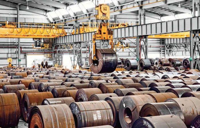 Business groups question government's lack of support for steel industry.