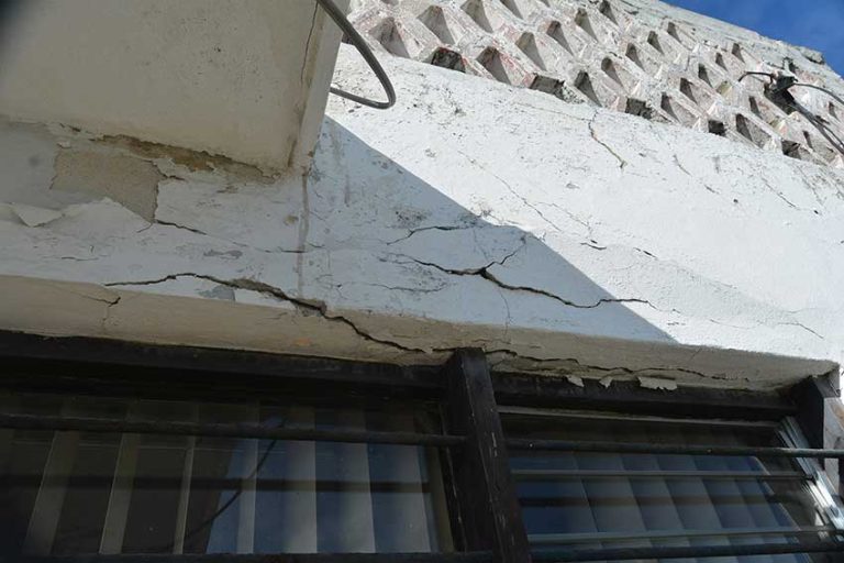 As falling chunks of concrete threatened to kill the buyers, the deal completed As falling chunks of concrete threatened to kill the buyers, the deal completed